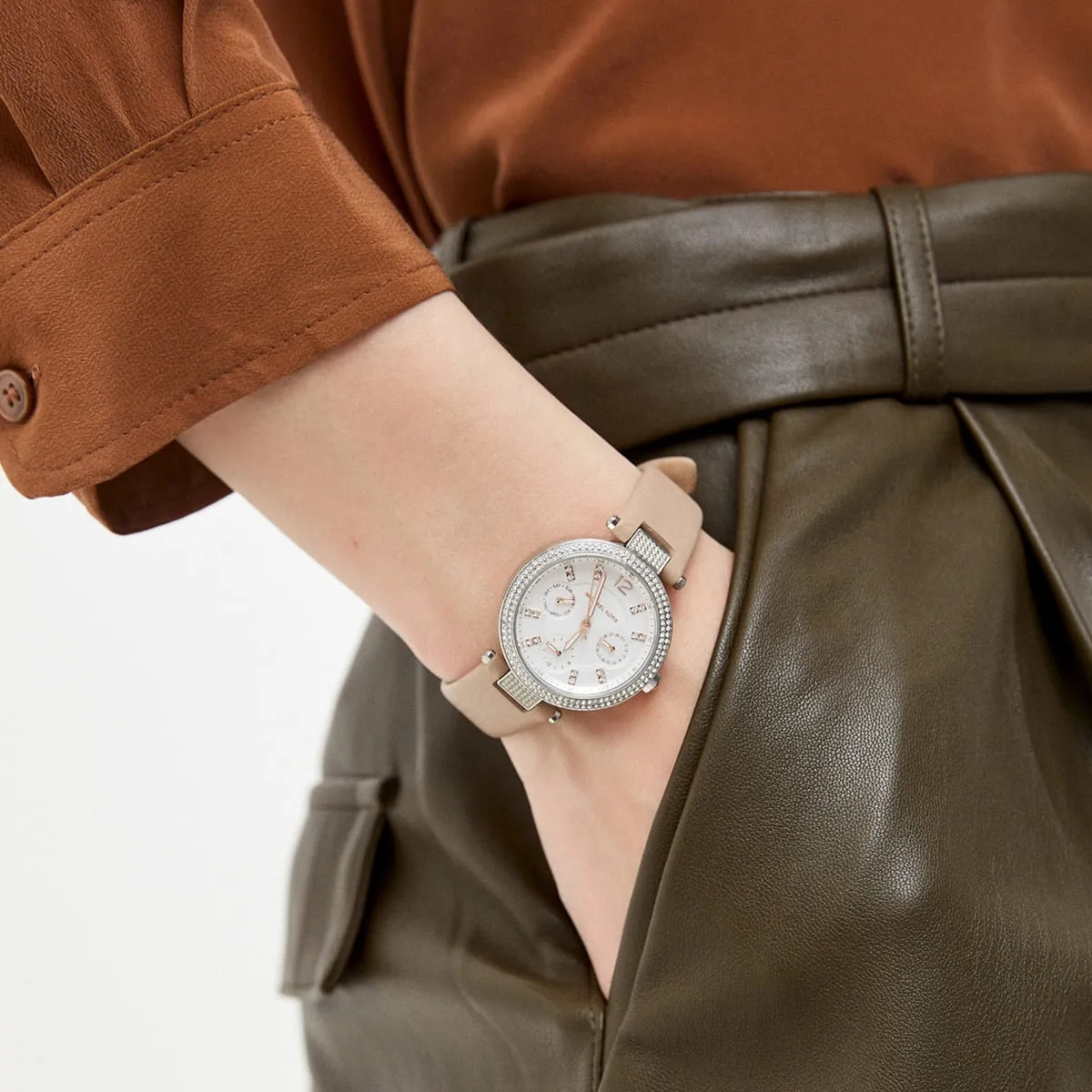 mk2913-michael-kors-watch-women-crystals-white-dial-leather-brown-strap-quartz-battery-analog-three-hand-parker_20.webp