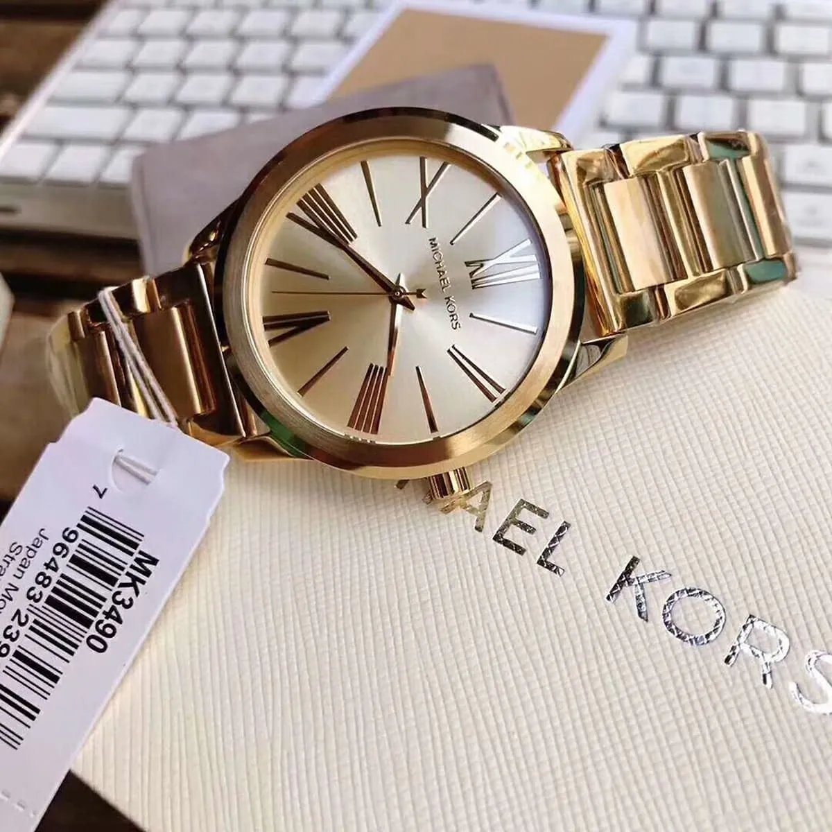 mk3490-michael-kors-watch-women-gold-dial-metal-stainless-steel-golden-strap-quartz-battery-analog-three-hand-hartman_13.webp