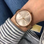 mk3546-michael-kors-watch-women-gold-dial-metal-stainless-steel-golden-strap-quartz-battery-analog-three-hand-jaryn-mini.webp