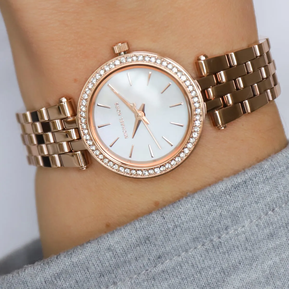 mk3832-michael-kors-watch-women-mother-of-pearl-crystals-white-dial-metal-stainless-steel-rose-gold-strap-quartz-battery-analog-three-hand-darci_10.webp