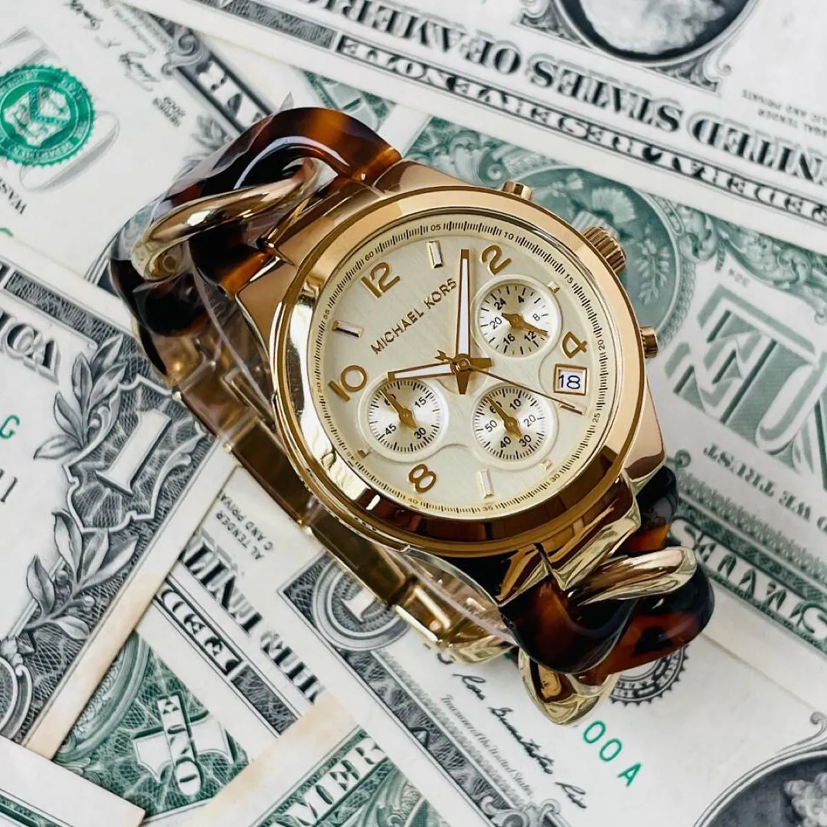 mk4222-michael-kors-watch-women-tortoise-gold-dial-multi-golden-brown-strap-quartz-battery-analog-chronograph-runway-twist_9.webp