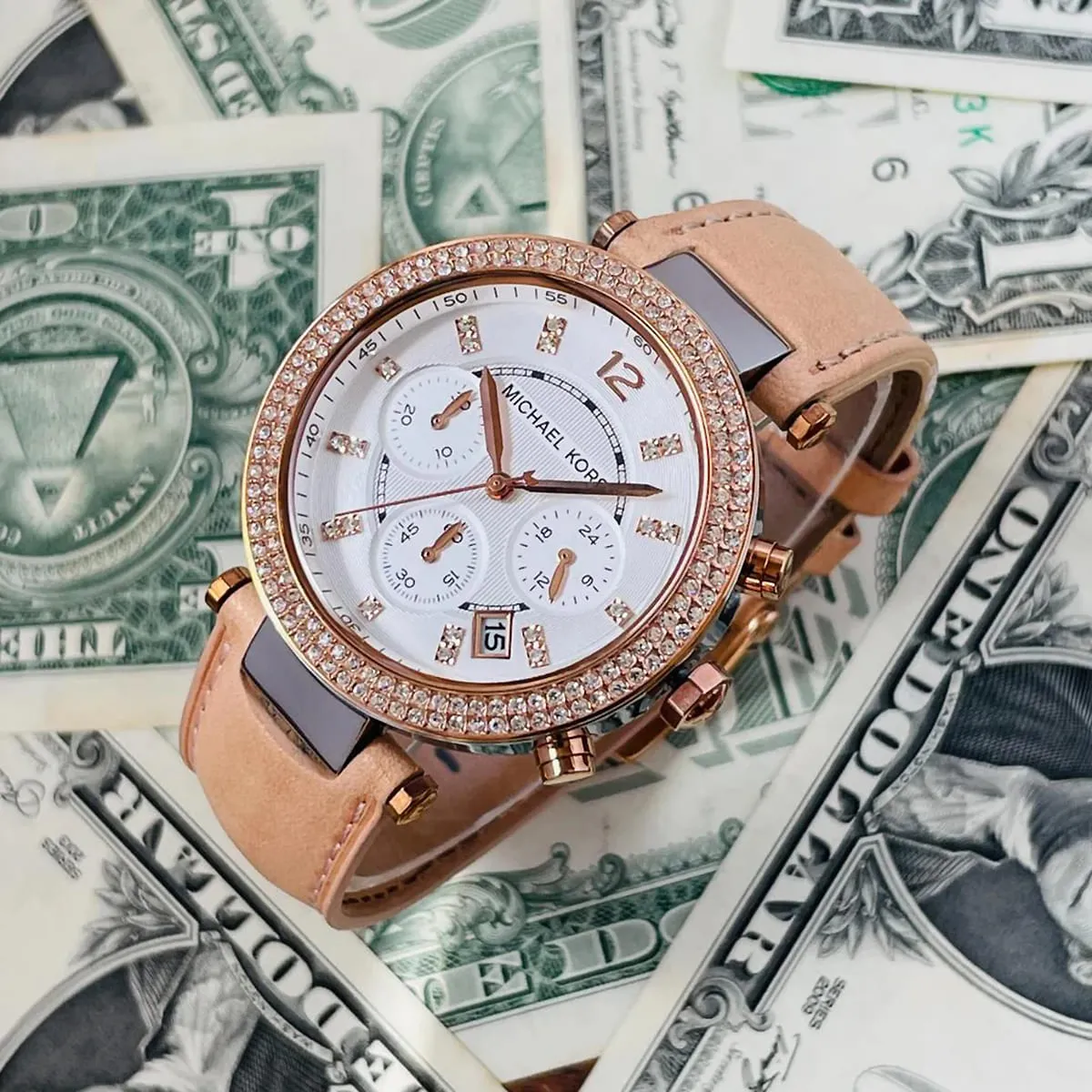 mk5633-michael-kors-watch-women-crystals-white-dial-leather-havan-strap-quartz-battery-analog-chronograph-parker_12.webp