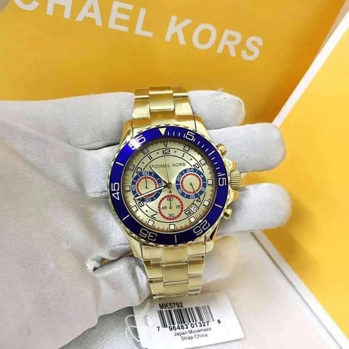 mk5792-michael-kors-watch-men-gold-dial-metal-stainless-steel-golden-strap-quartz-battery-analog-chronograph-everest_8.webp