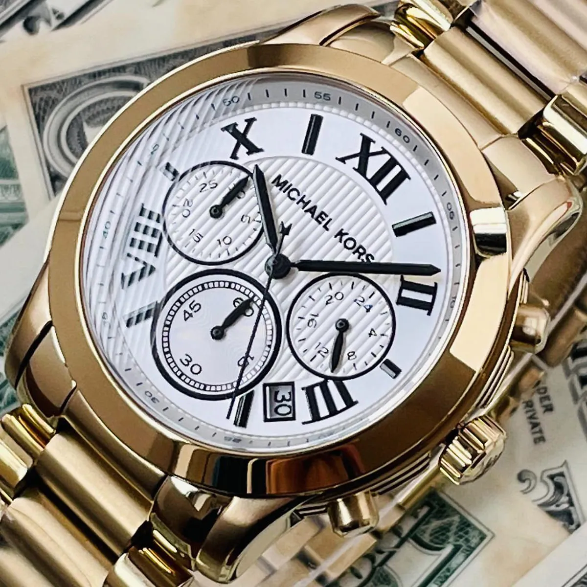 mk5916-michael-kors-watch-women-white-dial-metal-stainless-steel-gold-strap-quartz-battery-analog-chronograph-cooper_9.webp