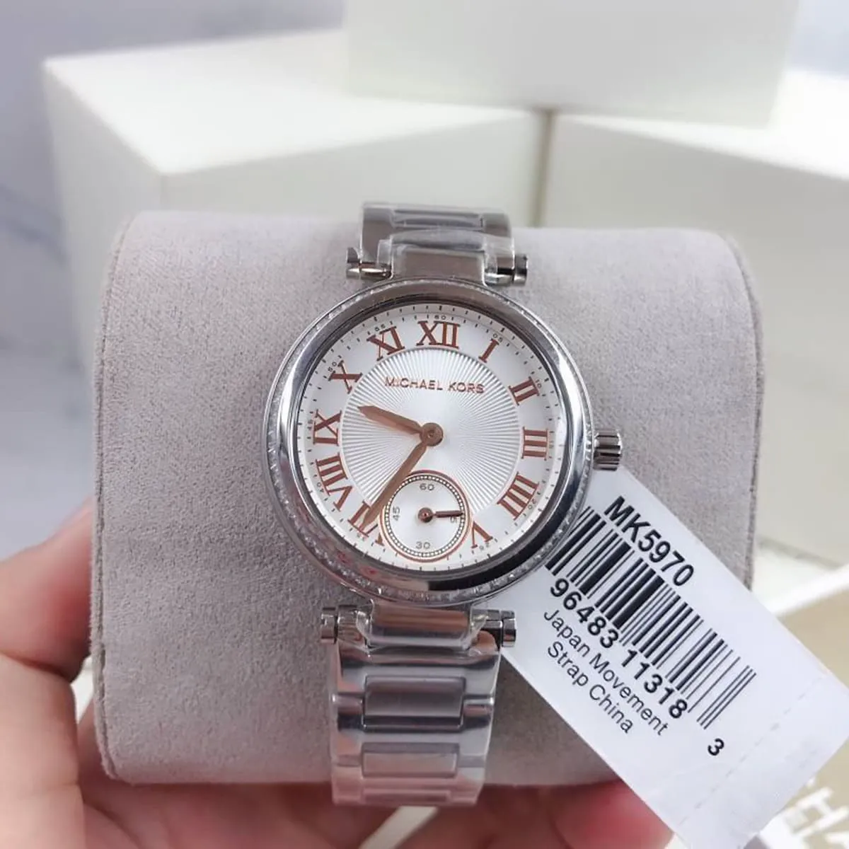 mk5970-michael-kors-watch-women-silver-dial-metal-stainless-steel-strap-quartz-battery-analog-three-hand-skylar_8.webp