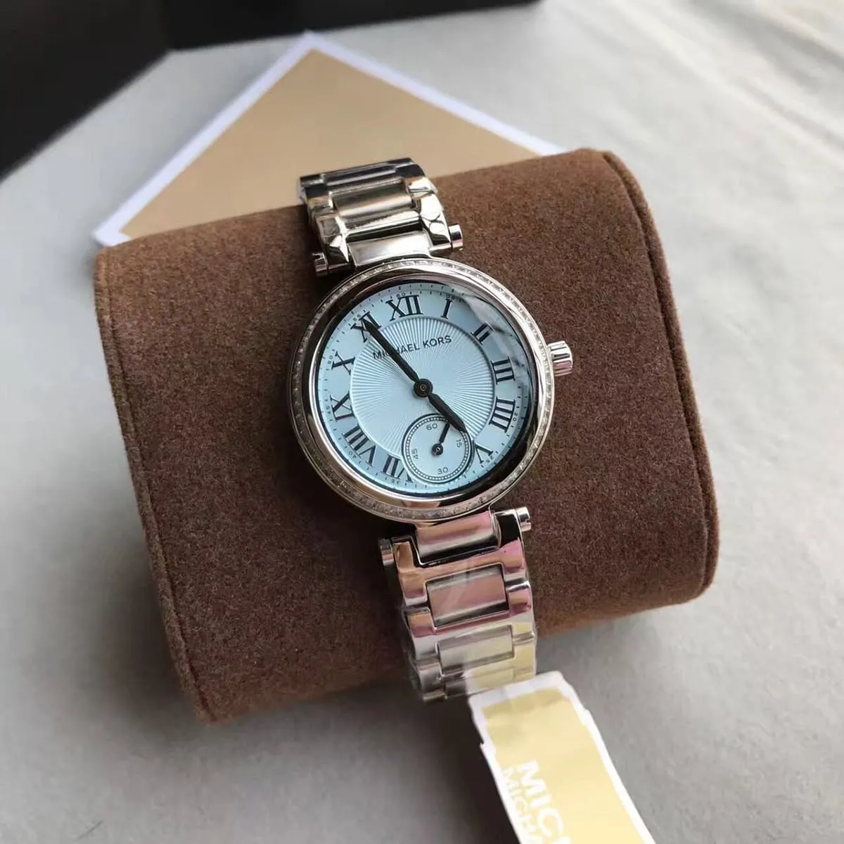 mk5988-michael-kors-watch-women-blue-dial-metal-stainless-steel-silver-strap-quartz-battery-analog-three-hand-skylar_8.webp
