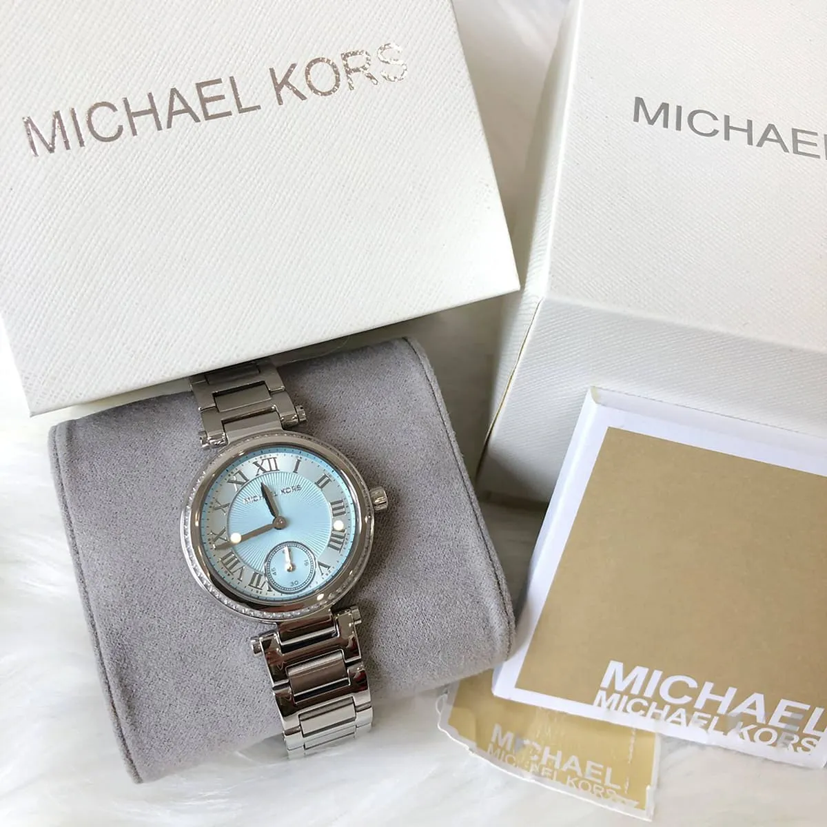 mk5988-michael-kors-watch-women-blue-dial-metal-stainless-steel-silver-strap-quartz-battery-analog-three-hand-skylar_9.webp