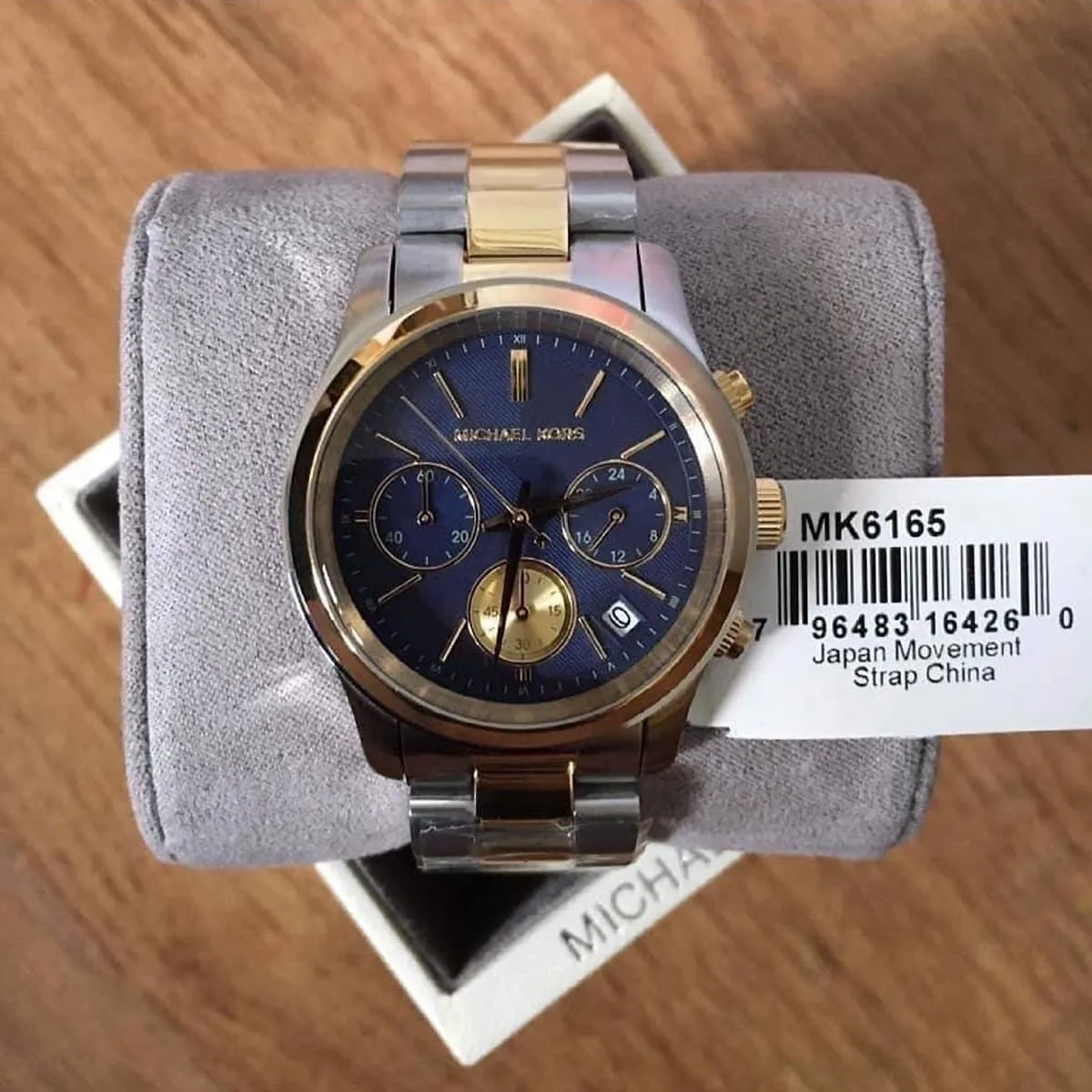 mk6165-michael-kors-watch-women-blue-dial-metal-stainless-steel-silver-gold-two-tone-strap-quartz-battery-analog-chronograph-runway_10.webp