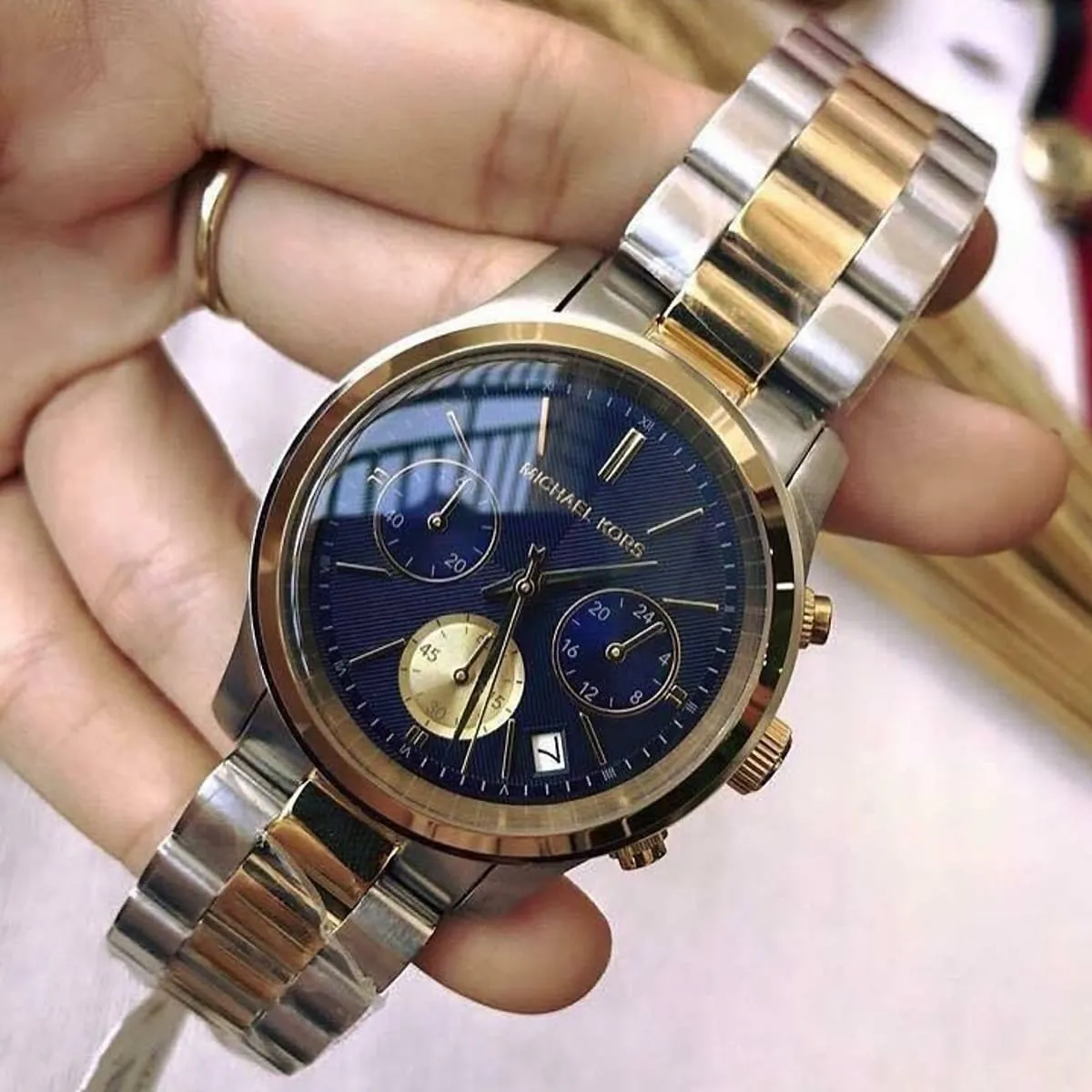 mk6165-michael-kors-watch-women-blue-dial-metal-stainless-steel-silver-gold-two-tone-strap-quartz-battery-analog-chronograph-runway_8.webp