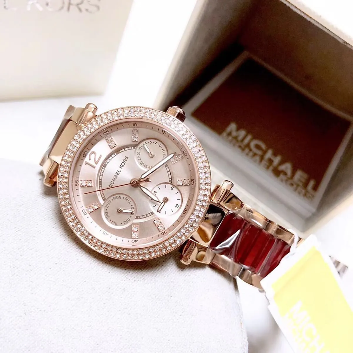 mk6239-michael-kors-watch-women-rose-gold-dial-multi-red-strap-quartz-battery-analog-three-hand-parker_10.webp