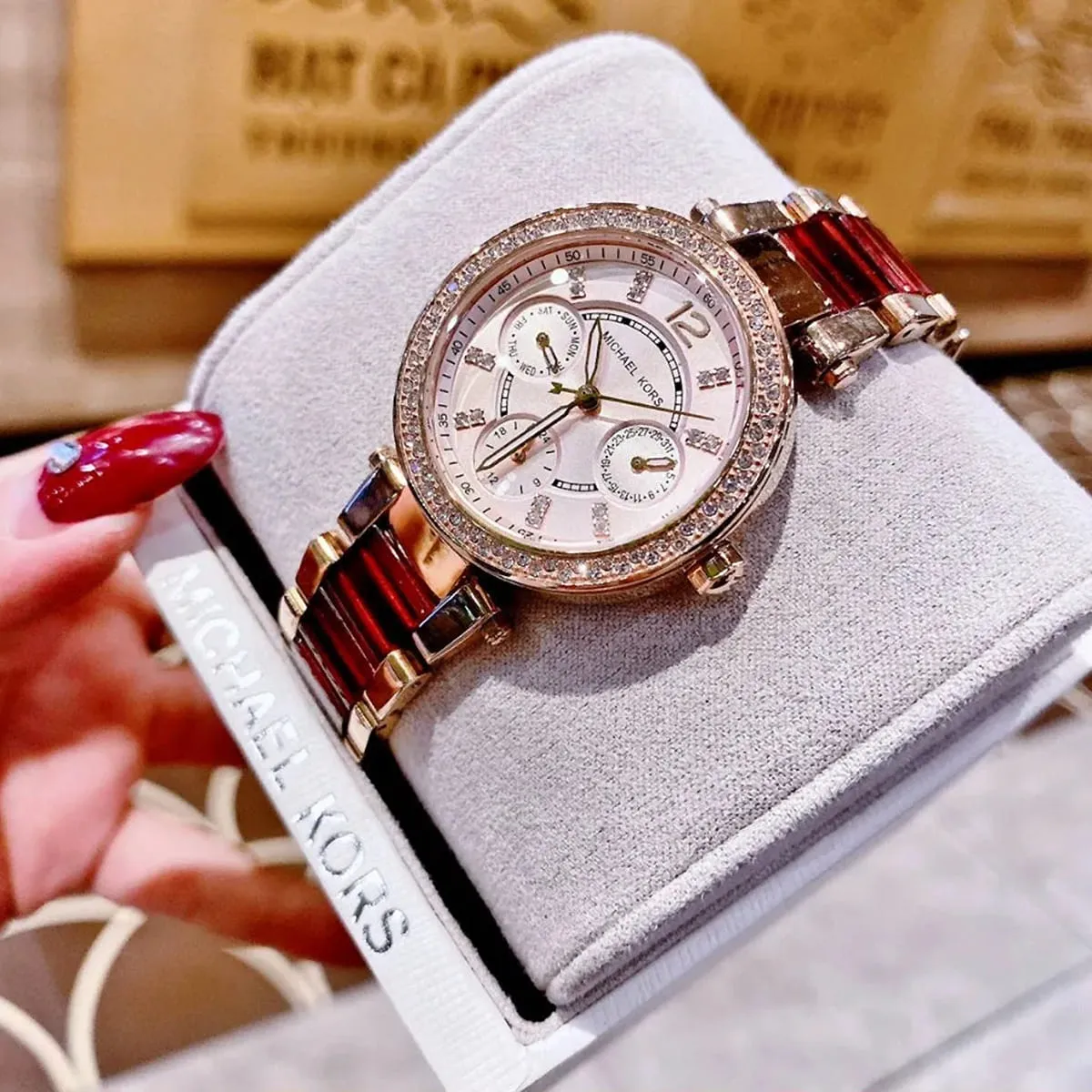 mk6239-michael-kors-watch-women-rose-gold-dial-multi-red-strap-quartz-battery-analog-three-hand-parker_12.webp