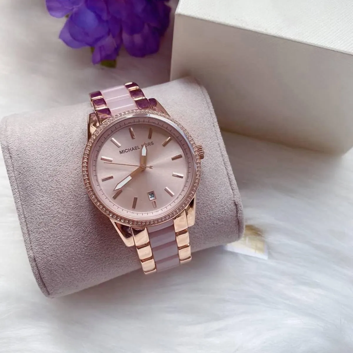 mk6349-michael-kors-watch-women-rose-gold-dial-multi-strap-quartz-battery-analog-three-hand-ritz_13.webp