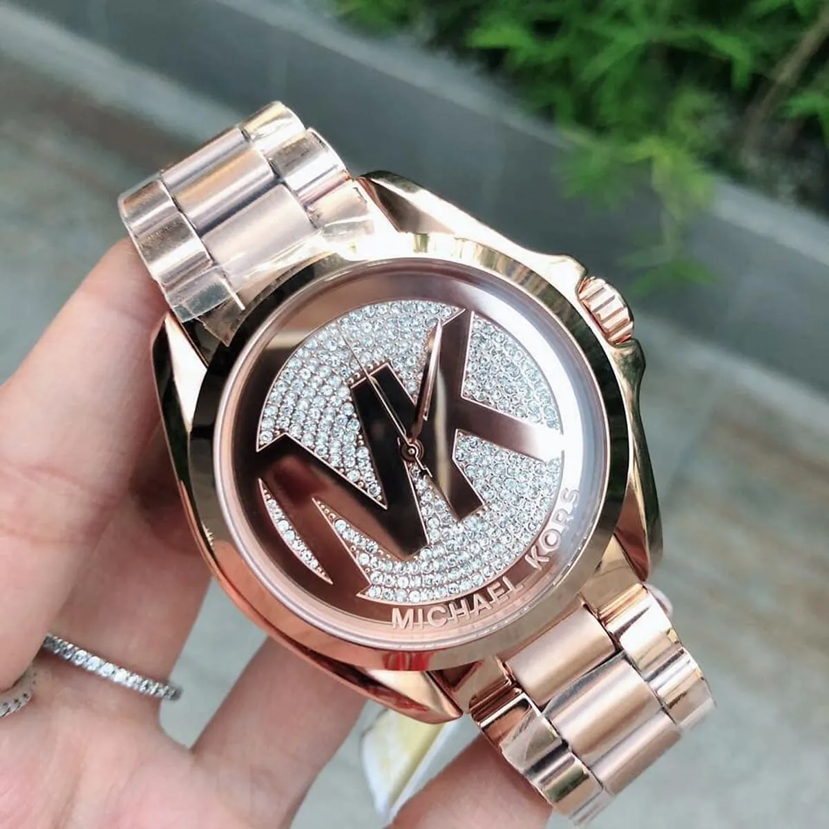 mk6437-michael-kors-watch-women-mk-logo-crystals-rose-gold-dial-metal-stainless-steel-strap-quartz-battery-analog-three-hand-bradshaw_5.webp