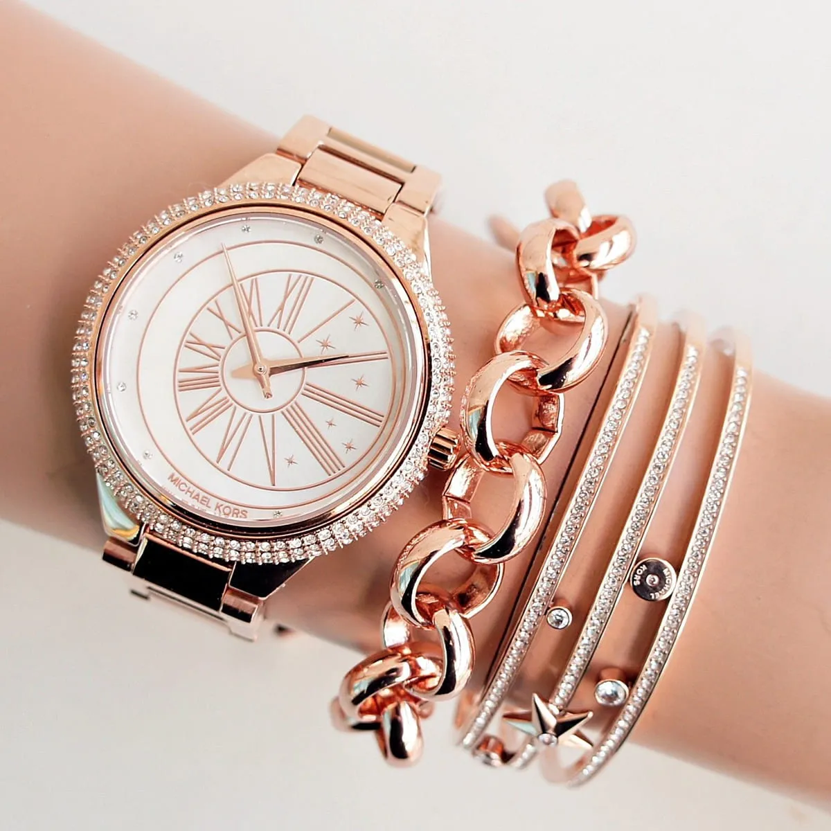 mk6551-michael-kors-watch-women-crystals-mother-of-pearl-white-dial-metal-stainless-steel-gold-strap-quartz-battery-analog-three-hand-taryn_4.webp