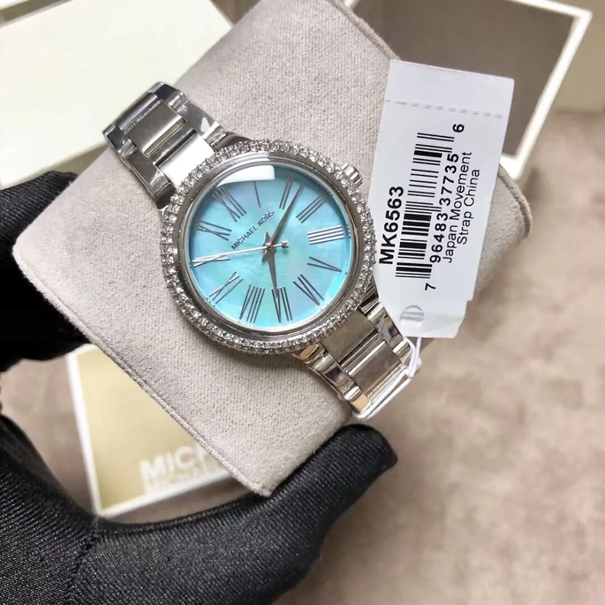 mk6563-michael-kors-watch-women-blue-dial-metal-stainless-steel-silver-strap-quartz-battery-analog-three-hand-taryn_11.webp