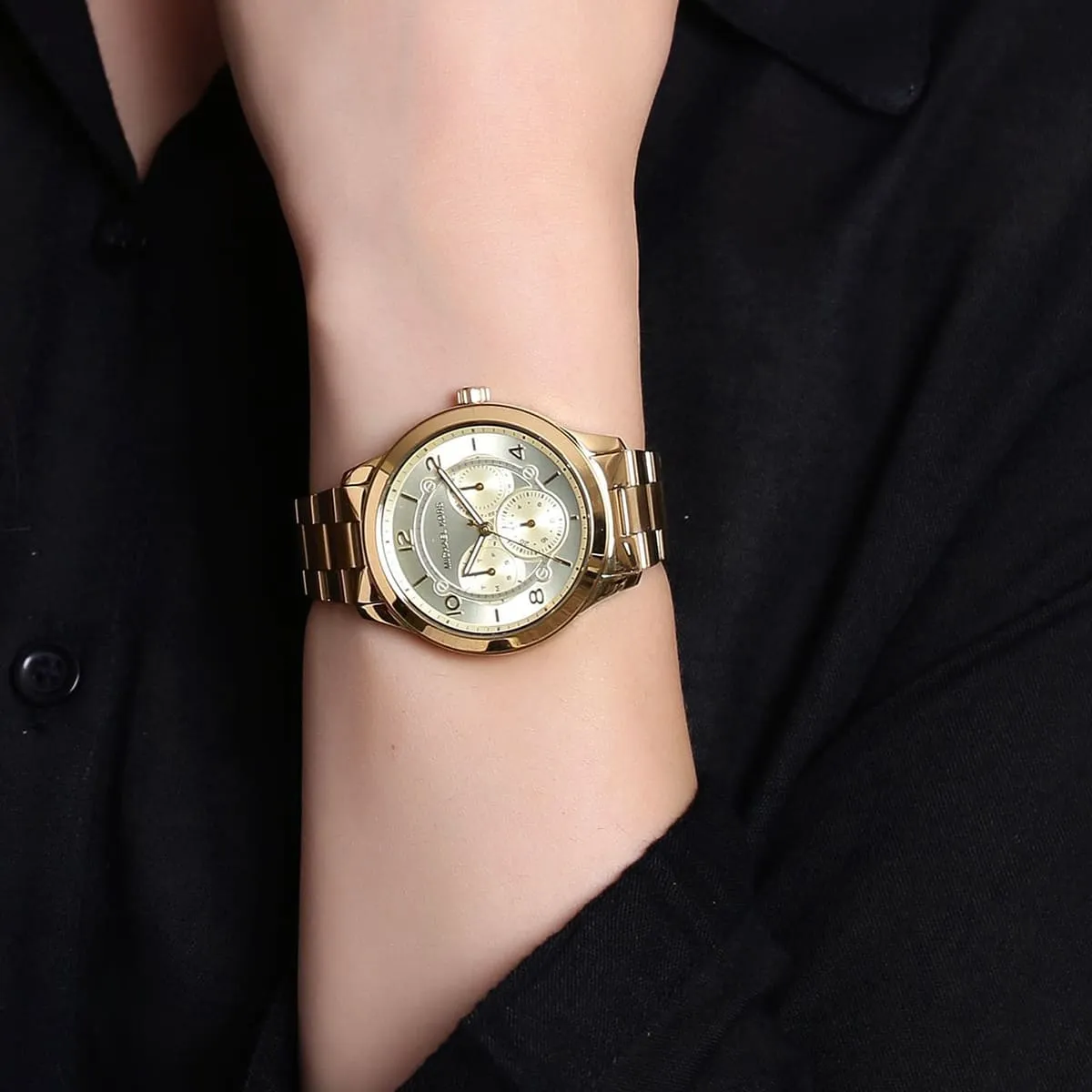 mk6588-michael-kors-watch-women-gold-dial-metal-stainless-steel-golden-strap-quartz-battery-analog-runway_6.webp
