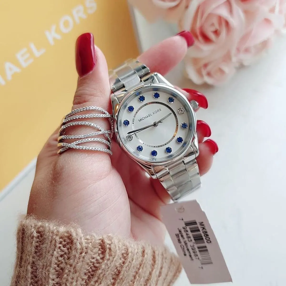 mk6600-michael-kors-watch-women-white-dial-metal-stainless-steel-silver-strap-quartz-battery-analog-three-hand-colette_4.webp
