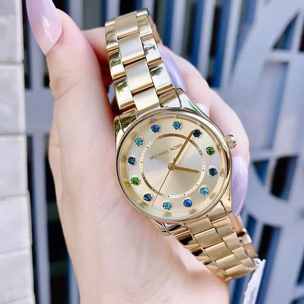 mk6602-michael-kors-watch-women-gold-dial-metal-stainless-steel-golden-strap-quartz-battery-analog-three-hand-colette_7.webp
