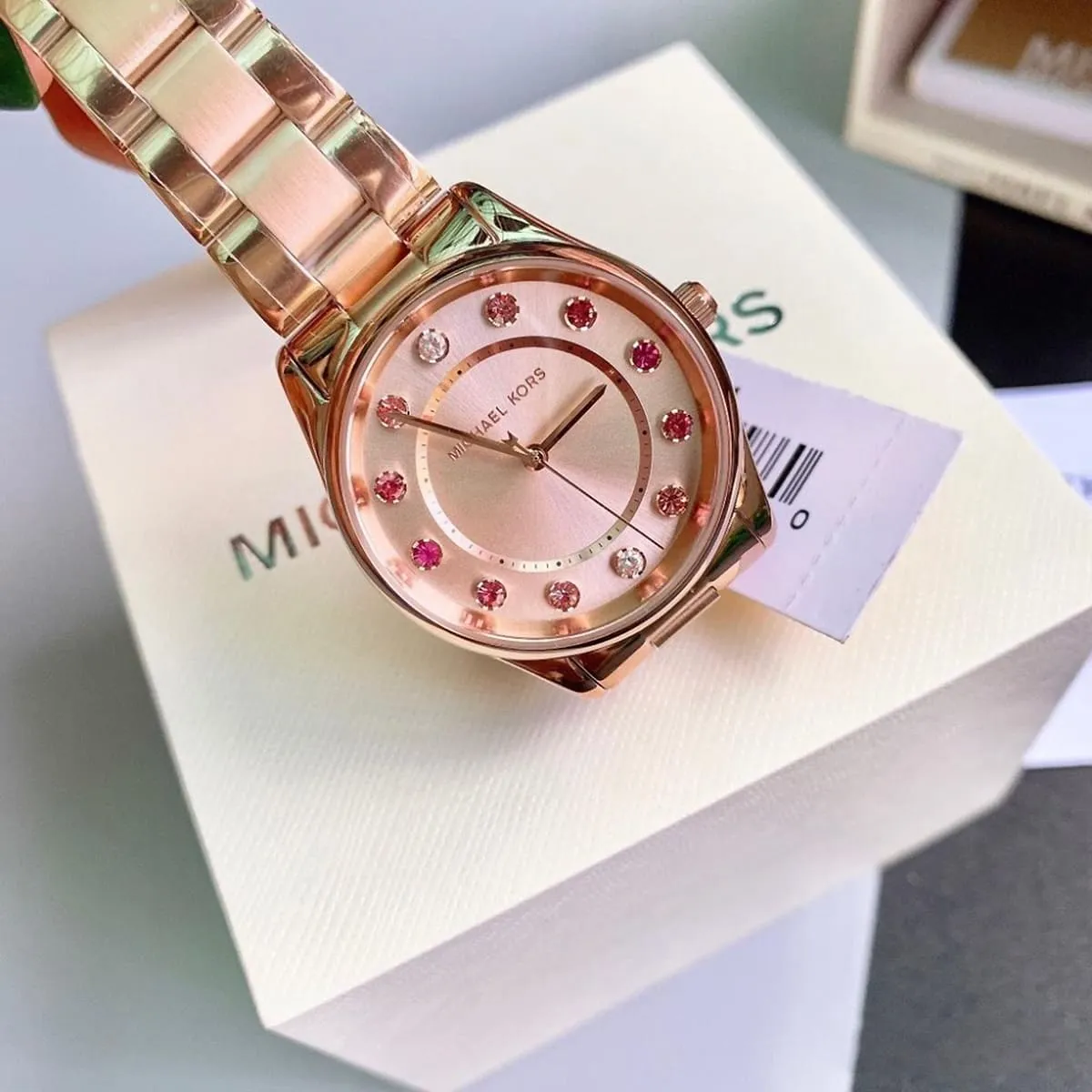 mk6604-michael-kors-watch-women-rose-gold-dial-metal-stainless-steel-strap-quartz-battery-analog-three-hand-colette_10.webp