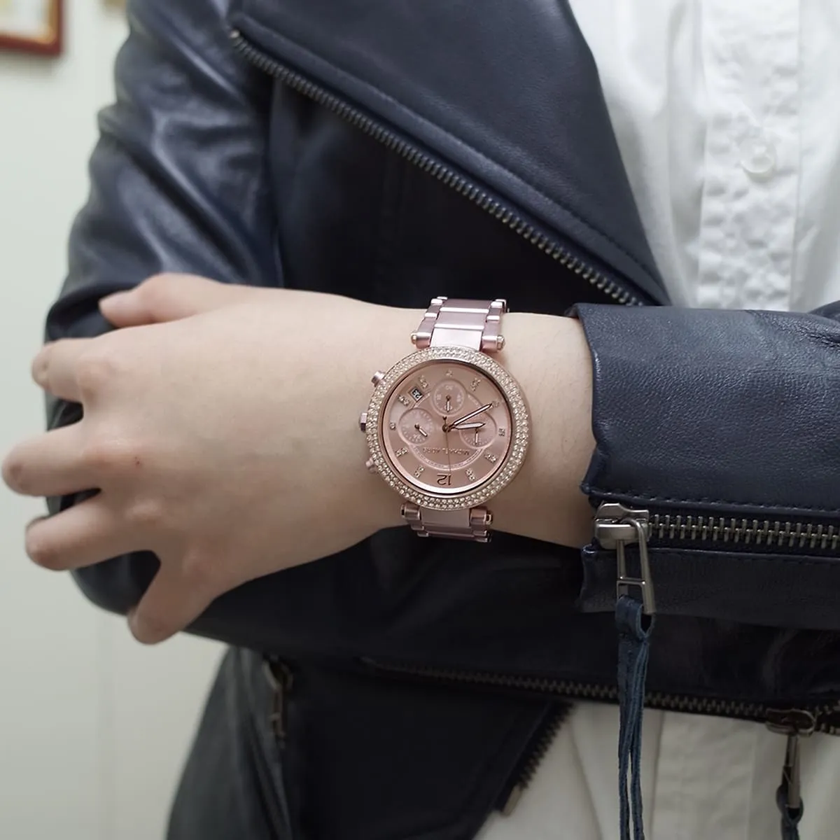 mk6806-michael-kors-watch-women-crystals-pink-dial-metal-stainless-steel-strap-quartz-battery-analog-chronograph-parker_5.webp