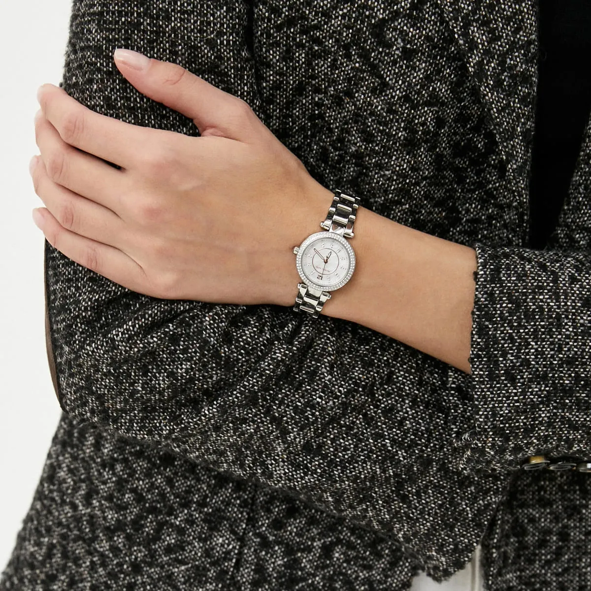 mk6932-michael-kors-watch-women-crystals-mother-of-pearl-white-dial-metal-stainless-steel-silver-strap-quartz-battery-analog-three-hand-parker_10.webp