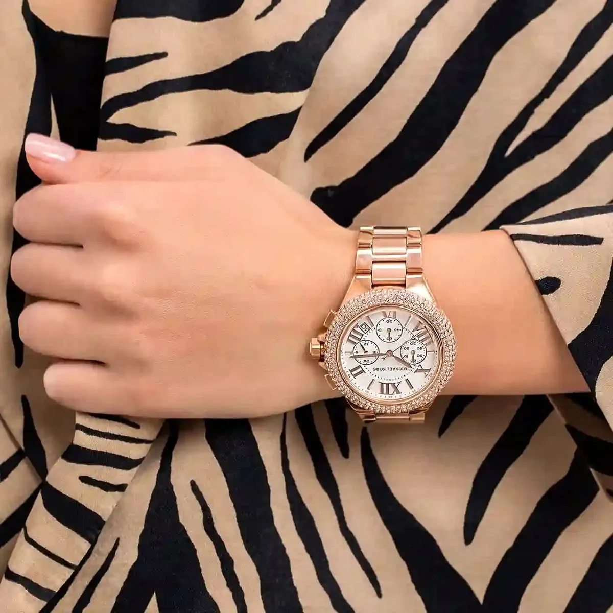 mk6995-michael-kors-watch-women-crystals-white-dial-metal-stainless-steel-rose-gold-strap-quartz-battery-analog-chronograph-camille_14.webp