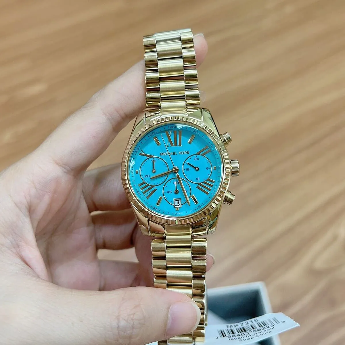 mk7216-michael-kors-watch-women-blue-dial-metal-stainless-steel-gold-strap-quartz-battery-analog-chronograph-lexington_15.webp