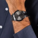 mk8507-michael-kors-watch-men-black-dial-metal-stainless-steel-strap-quartz-battery-analog-three-hand-runway.webp