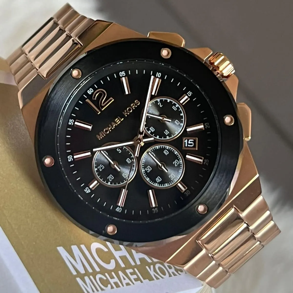 mk8940-michael-kors-watch-men-black-dial-metal-stainless-steel-rose-gold-strap-quartz-battery-analog-chronograph-lennox_9.webp
