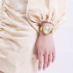 nf5033-g-w-naviforce-watch-wr-3atm-women-white-dial-stainless-steel-metal-gold-strap-quartz-battery-analog-three-hand-for-dream.jpg