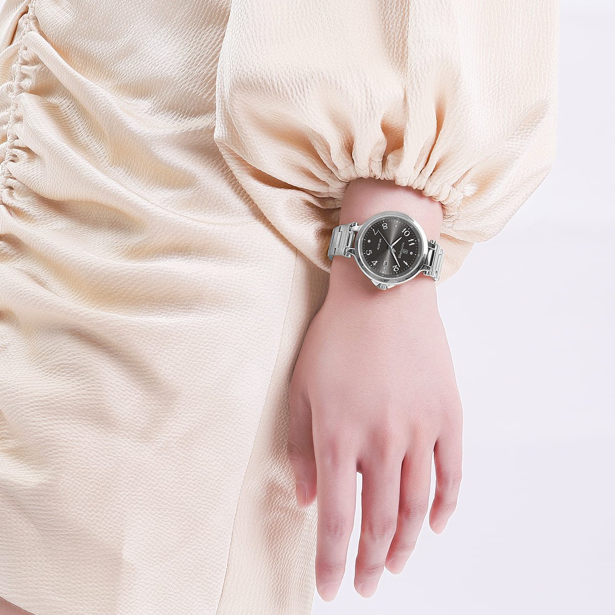 nf5033-s-b-naviforce-watch-wr-3atm-women-black-dial-stainless-steel-metal-silver-strap-quartz-battery-analog-three-hand-for-dream_8.jpg