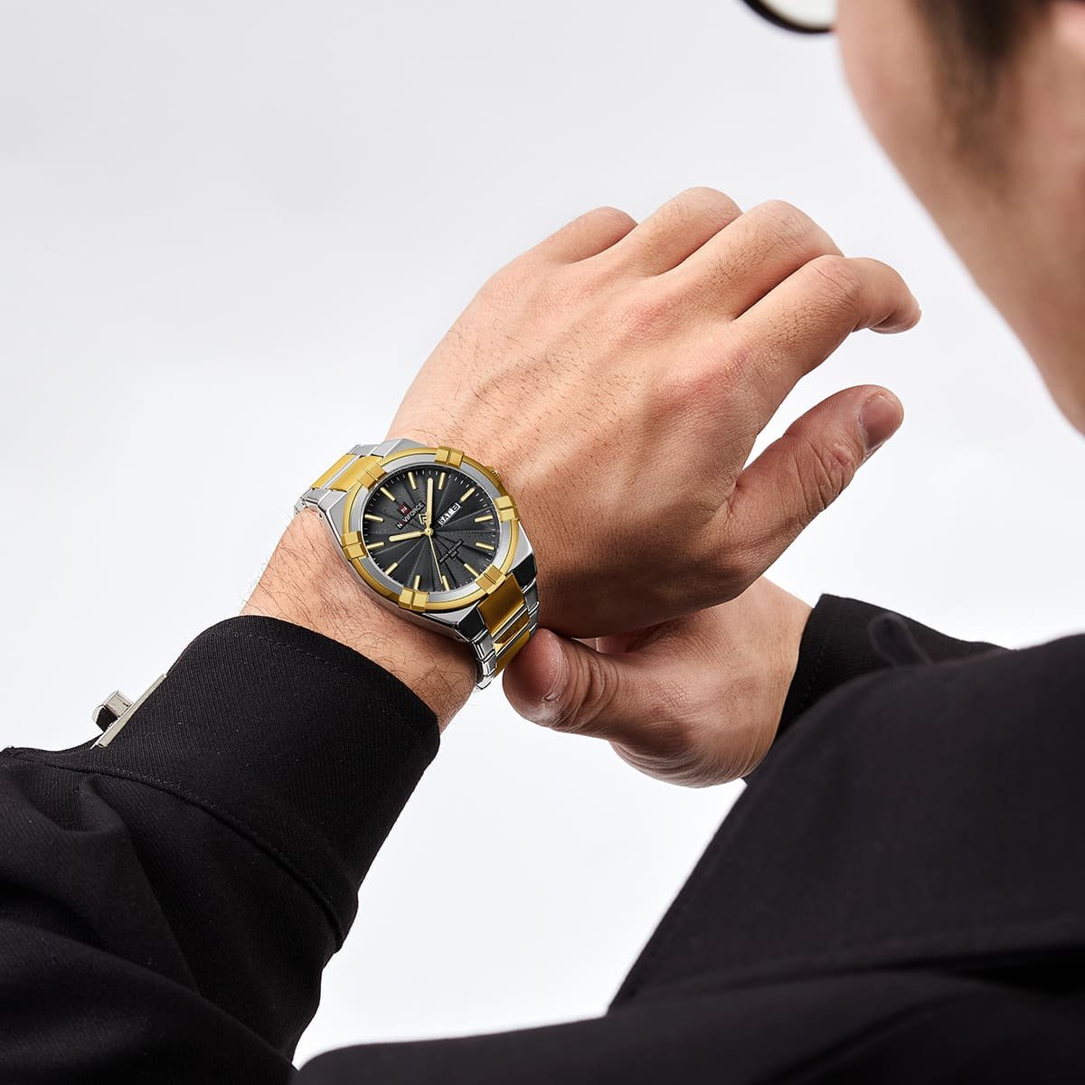 nf9218-g-b-naviforce-watch-water-resistant-30m-men-black-dial-stainless-steel-metal-silver-gold-strap-quartz-battery-analog-three-hand-for-dream_7.jpg