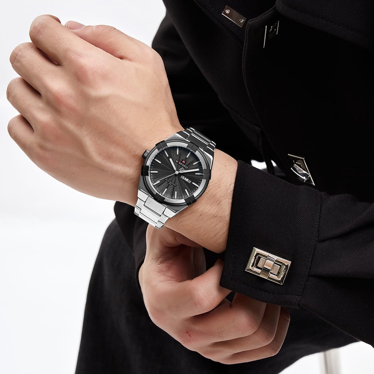 nf9218-s-b-naviforce-watch-water-resistant-30m-men-black-dial-stainless-steel-metal-silver-strap-quartz-battery-analog-three-hand-for-dream_5.jpg