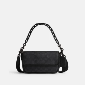 شنطة كوتش Coach