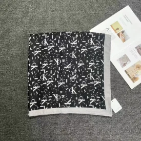 سكارف / وشاح كالفن كلاين