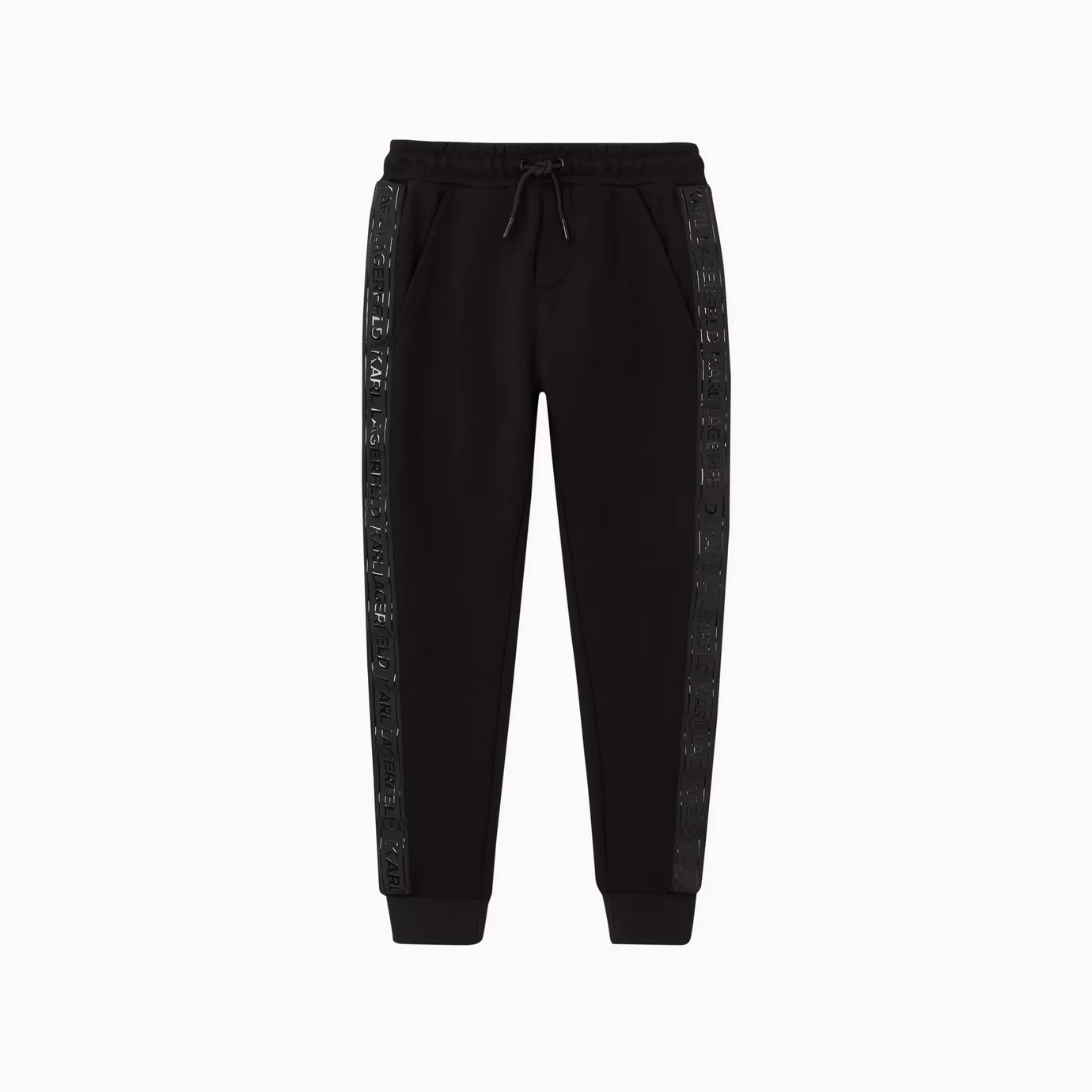 214166041_blk_in-3-outlet90-com