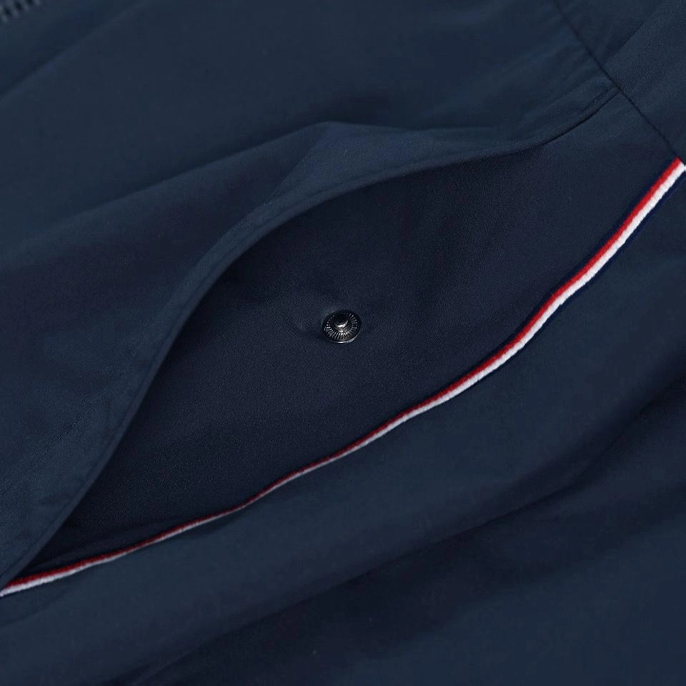 8413a8b2-8319-4b10-9883-ca986e9c7d6e-6-outlet90-com