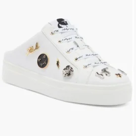 حذاء كارل لاجرفيلد