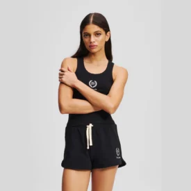 بيجاما كارل لاجرفيلد