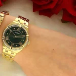gw0033l8-original-guess-women-watch-green-dial-gold-metal-strap-egypt-9-outlet90-com