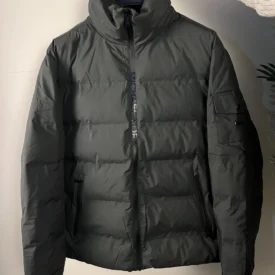 مايكل كورس جاكيت