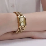 w1117l2-original-guess-women-watch-gold-strap-metal-rectangle-egypt-13-outlet90-com