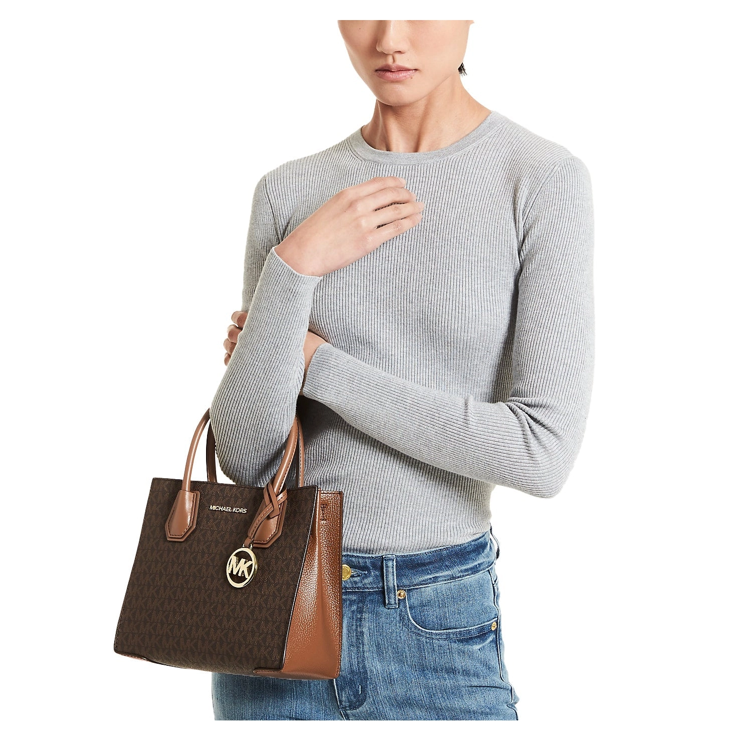 4_0524736f-ff51-4c1b-9c27-2f705f234b63-2-outlet90-com