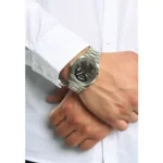 gw0265g1-original-guess-watch-for-men-black-dial-silver-metal-strap-egypt-1-10-outlet90-com