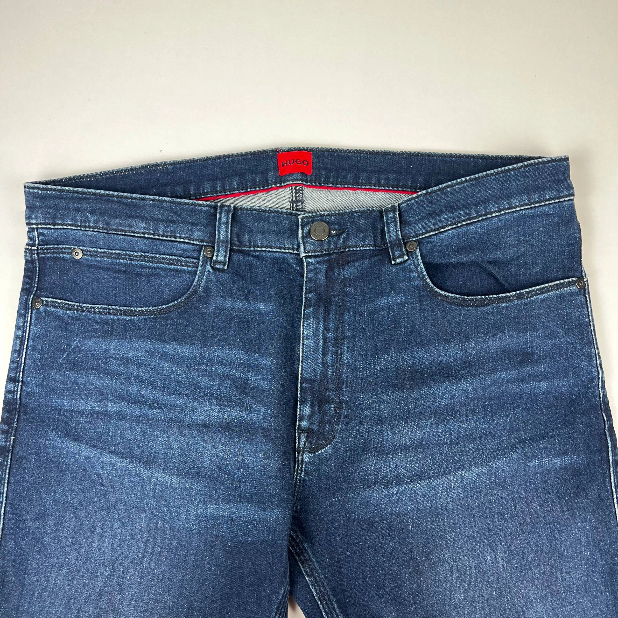 42665fe3-5bc4-4b2a-9c68-d3dd39402572-1-outlet90-com