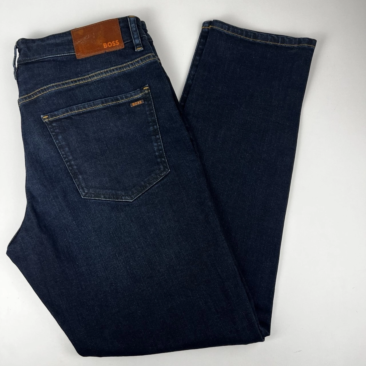 6940db2d-32f7-4c3d-9fbb-cecc77ba3c4e-3-outlet90-com-1-outlet90-com