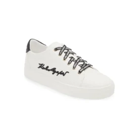 حذاء كارل لاجرفيلد