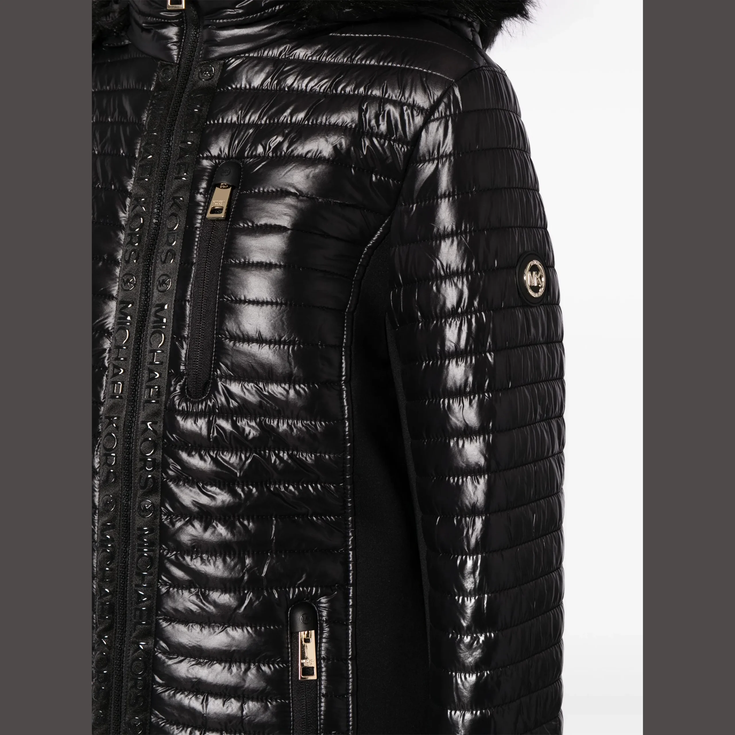 22355916_52308342_2048-2-outlet90-com