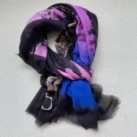 سكارف / وشاح كالفن كلاين