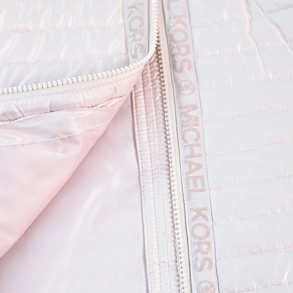 c89822cd-06d8-446d-a21c-25eca131e402-9-outlet90-com